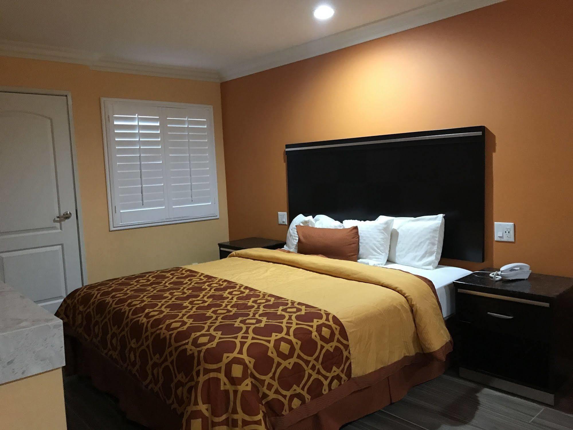 Executive Motel